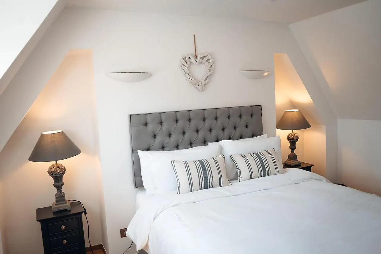 Unique 2 Bedroom Cottage In Fittie Aberdeen 0*,  United Kingdom